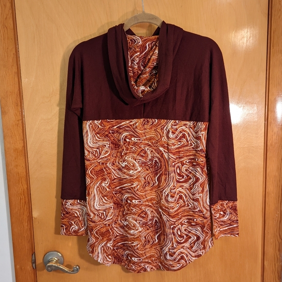 NWT LuLaRoe Small Amber Hacci fabric - Picture 5 of 6
